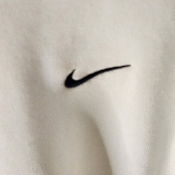 Nike Dri-Fit Long Sleeve Pullover | Lightweight Jersey Sweatshirt | Size Large - Picture 4 of 9